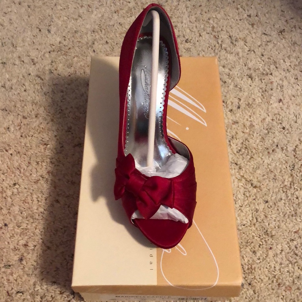 Dyed Red Satin Heels - Picture 2 of 4